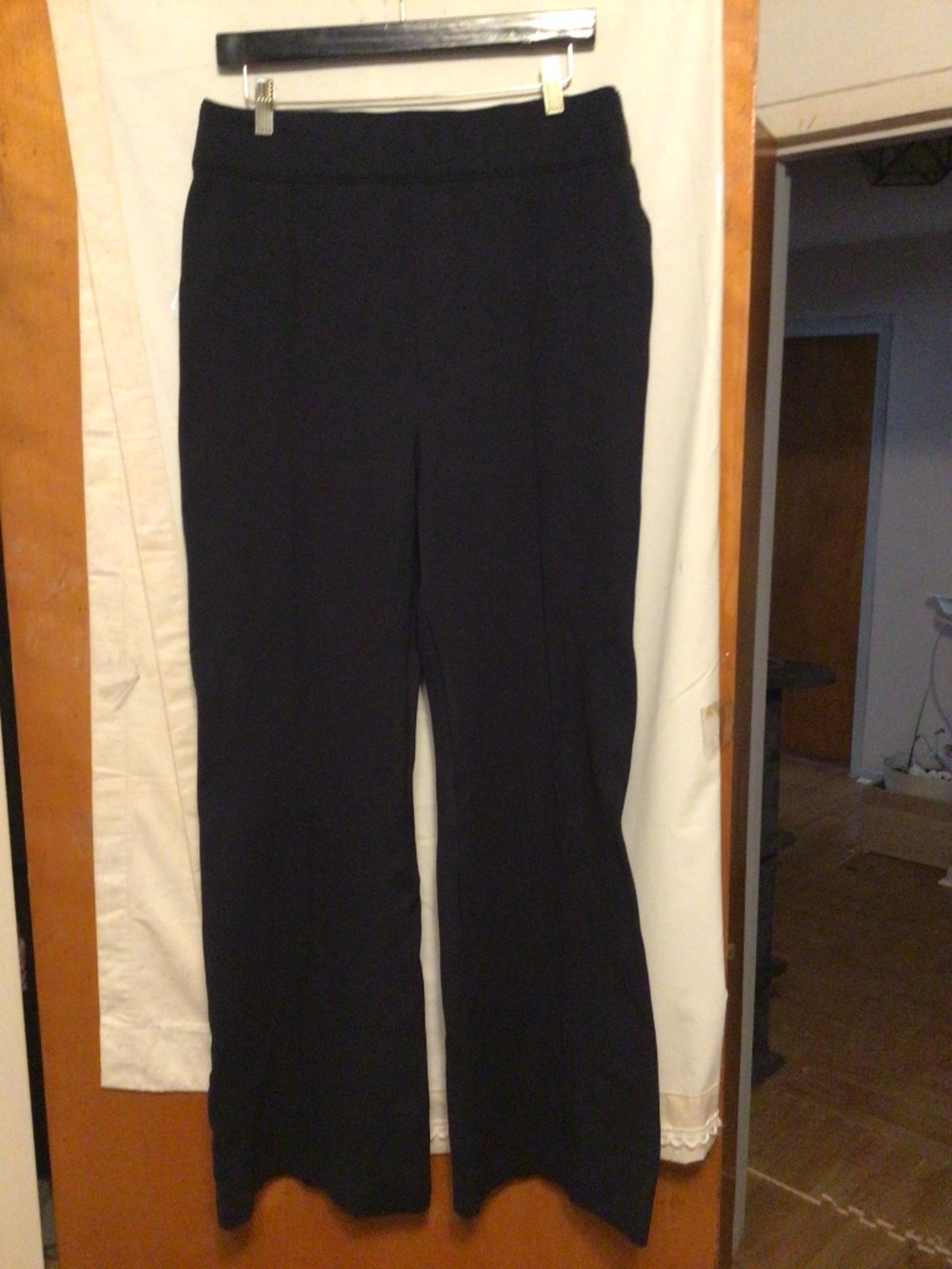 SPANX stretchy body contouring shape wear pull on pants flaredm SZ 1X/Tall